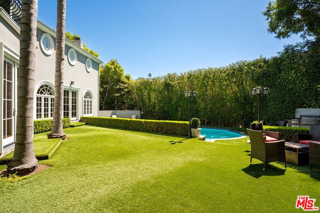 1357 Schuyler Road, Beverly Hills, CA 90210