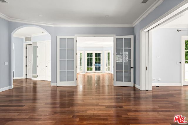 1357 Schuyler Road, Beverly Hills, CA 90210