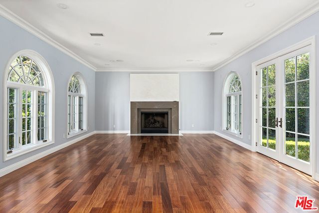 1357 Schuyler Road, Beverly Hills, CA 90210