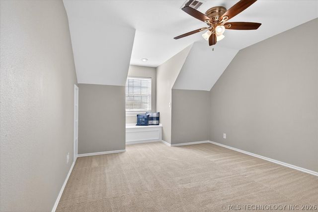 21 Longacre Drive, Ramona, OK 74061