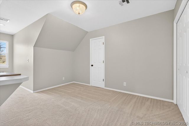 21 Longacre Drive, Ramona, OK 74061