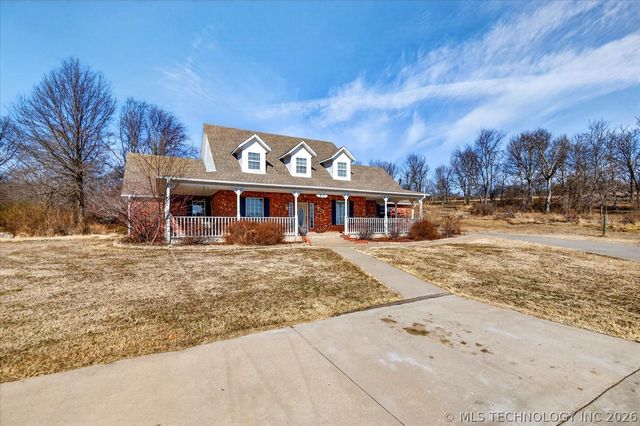 21 Longacre Drive, Ramona, OK 74061