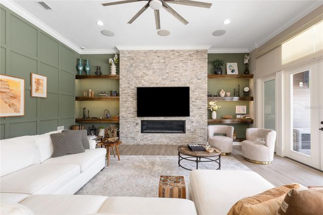 13304 BELLARIA CIRCLE, Windermere, FL 34786