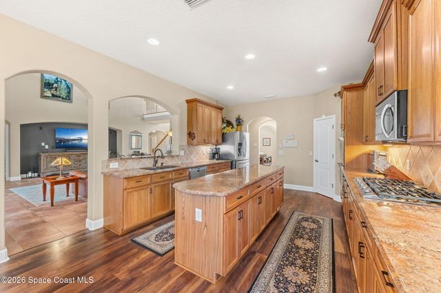 1133 Balmoral Way, Melbourne, FL 32940