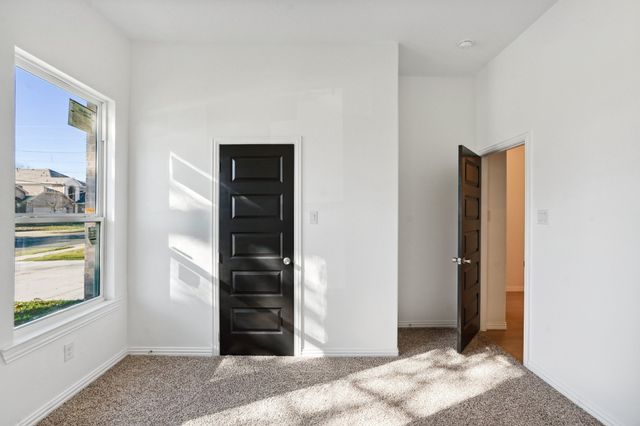 2114 Spikes Street, Grand Prairie, TX 75051