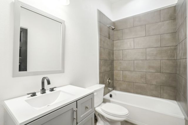 2114 Spikes Street, Grand Prairie, TX 75051