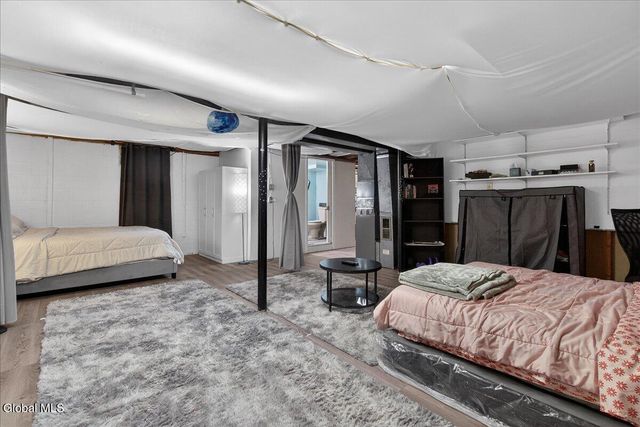 37 Hillcrest Avenue, Albany, NY 12203