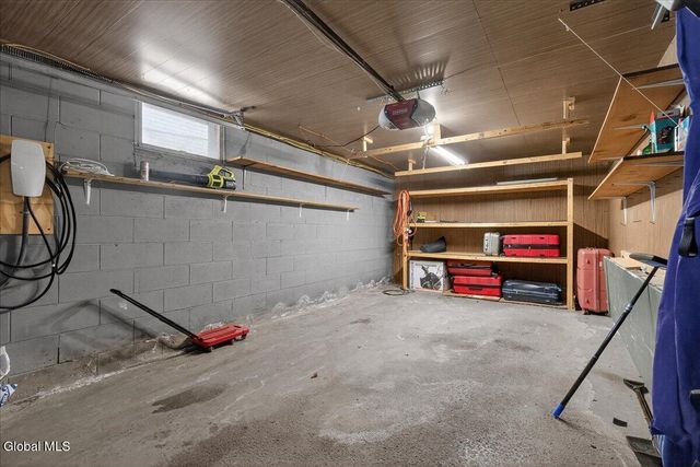 37 Hillcrest Avenue, Albany, NY 12203