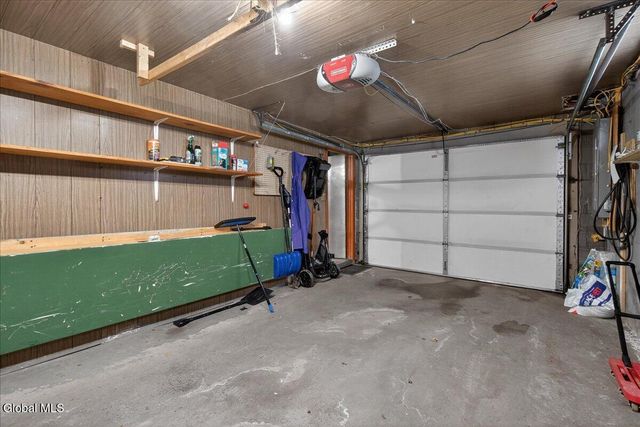 37 Hillcrest Avenue, Albany, NY 12203