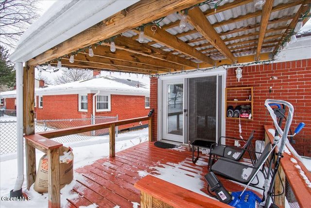 37 Hillcrest Avenue, Albany, NY 12203