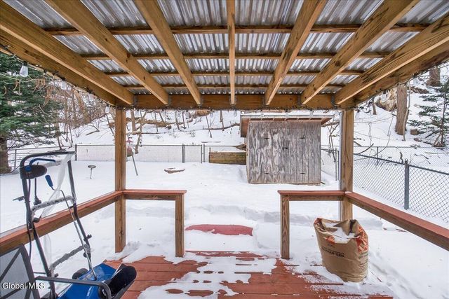 37 Hillcrest Avenue, Albany, NY 12203