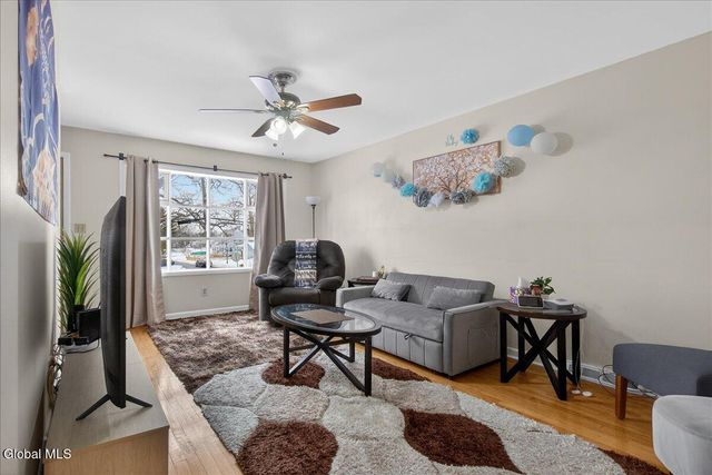 37 Hillcrest Avenue, Albany, NY 12203