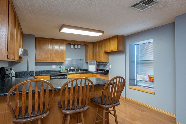 206 W Walnut, Rogers, AR 72756