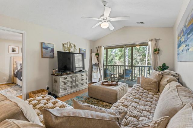 23 Pinehurst Ln Unit 1J, Pawleys Island, SC 29585