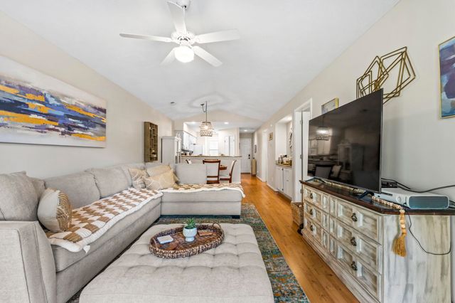 23 Pinehurst Ln Unit 1J, Pawleys Island, SC 29585