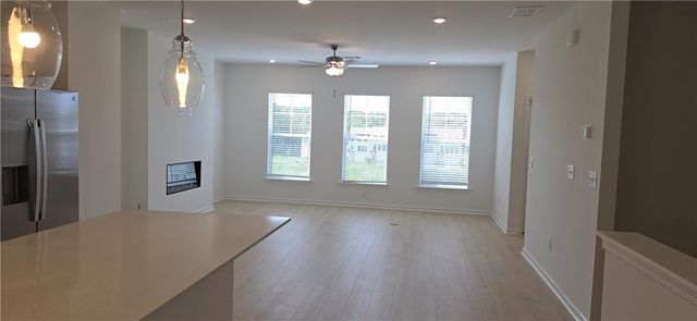 607 Rose Hill Lane, Lawrenceville, GA 30044