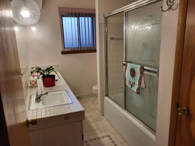 9420 Saric Drive, Highland, IN 46322