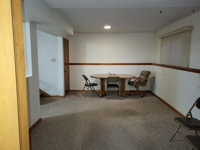 9420 Saric Drive, Highland, IN 46322