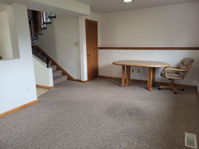 9420 Saric Drive, Highland, IN 46322