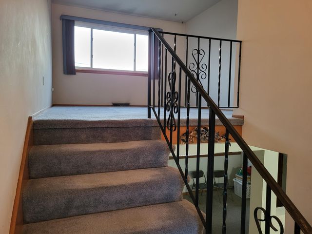 9420 Saric Drive, Highland, IN 46322