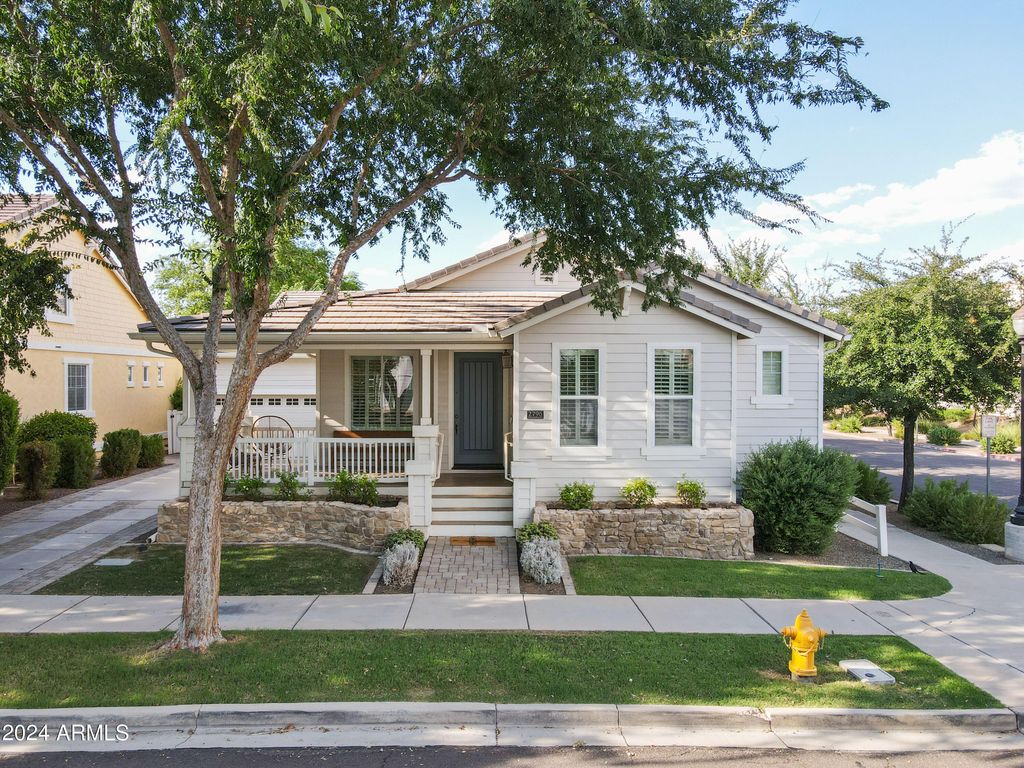 2796 E VALENCIA Street, Gilbert, AZ 85296