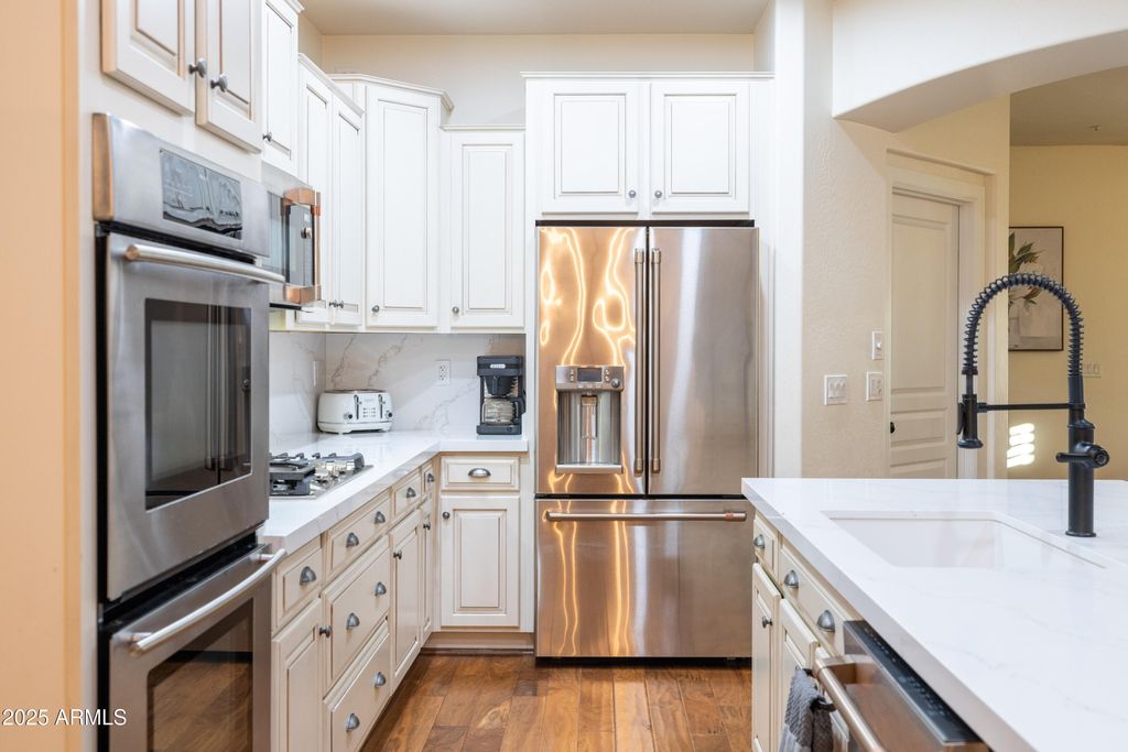 Image 14 of property listing at 2796 E VALENCIA Street, Gilbert, AZ 85296