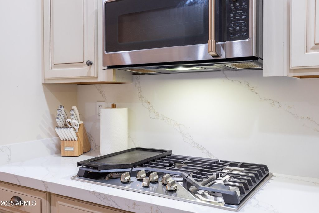 Image 18 of property listing at 2796 E VALENCIA Street, Gilbert, AZ 85296