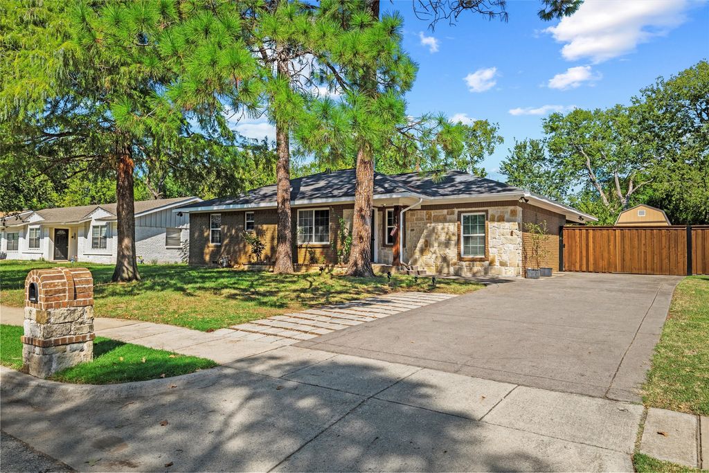 533 Pine Street, Lewisville, TX 75057