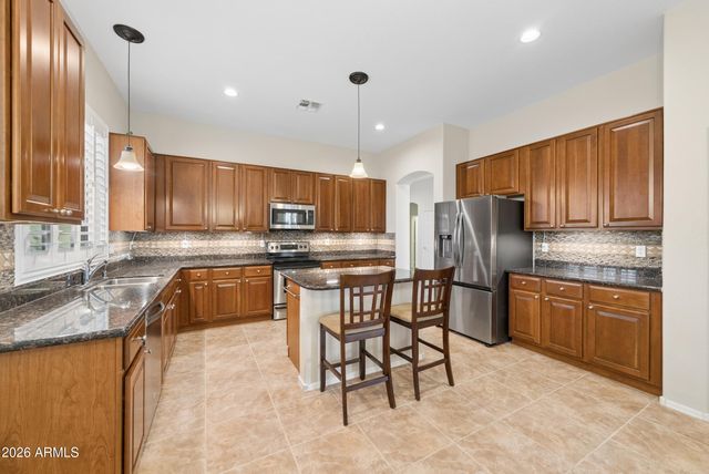 8348 S LUCKY SEVEN Court, Gold Canyon, AZ 85118