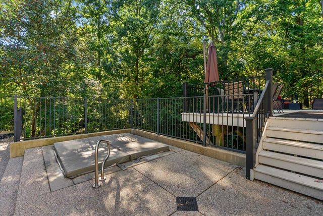 3388 Kayelin Court, Jenison, MI 49428