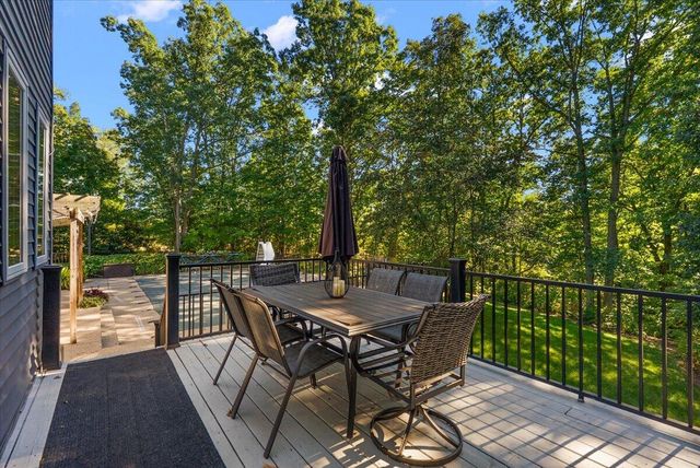 3388 Kayelin Court, Jenison, MI 49428