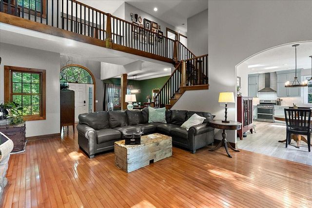 3388 Kayelin Court, Jenison, MI 49428