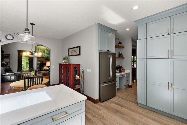 3388 Kayelin Court, Jenison, MI 49428