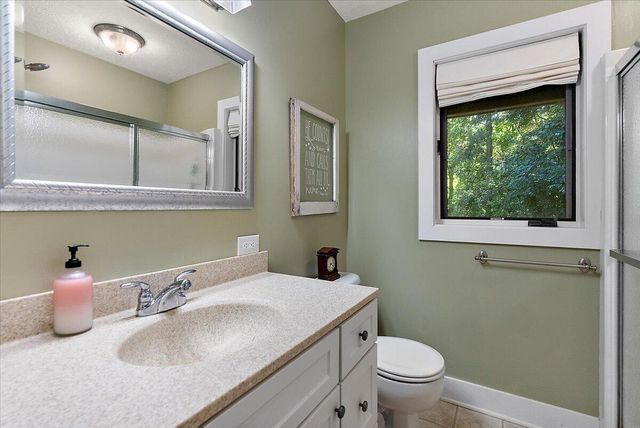 3388 Kayelin Court, Jenison, MI 49428