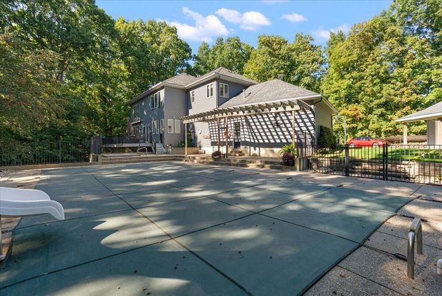 3388 Kayelin Court, Jenison, MI 49428