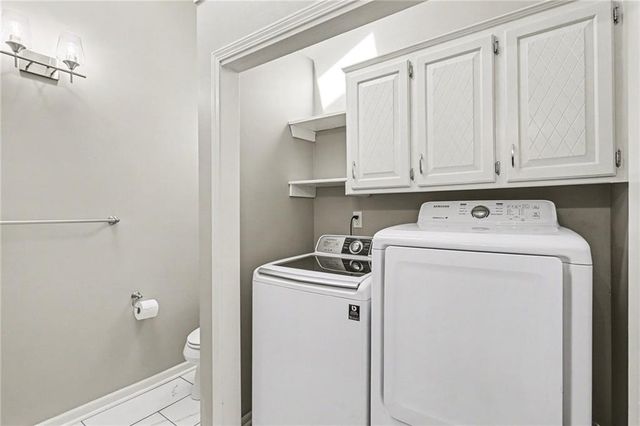 117 SE 2nd Street, Blue Springs, MO 64014