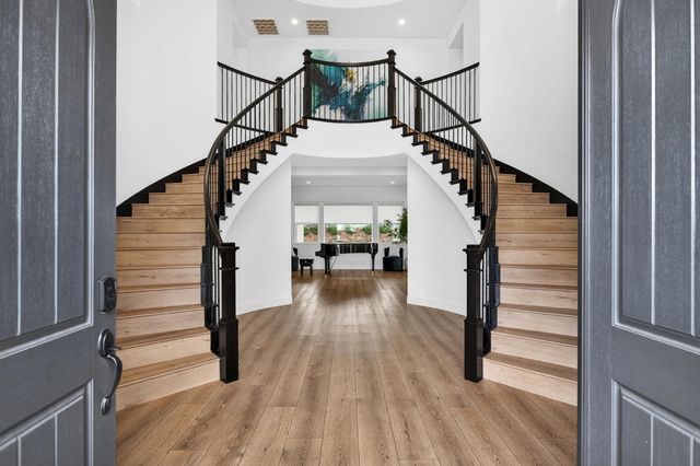 4068 Whitney Vista Lane, Rocklin, CA 95677