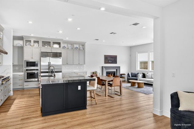 4068 Whitney Vista Lane, Rocklin, CA 95677