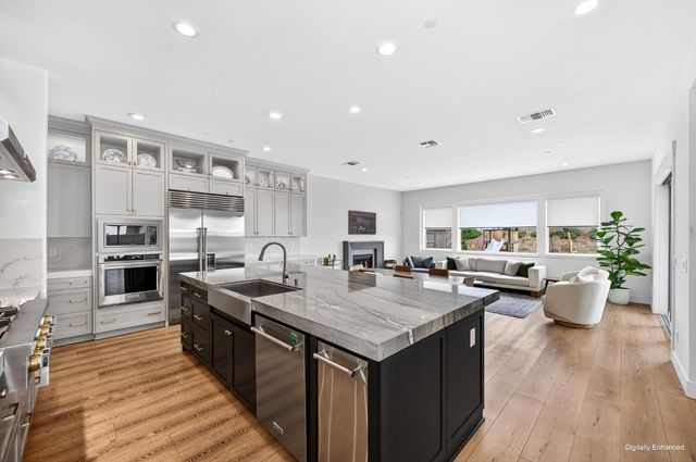 4068 Whitney Vista Lane, Rocklin, CA 95677