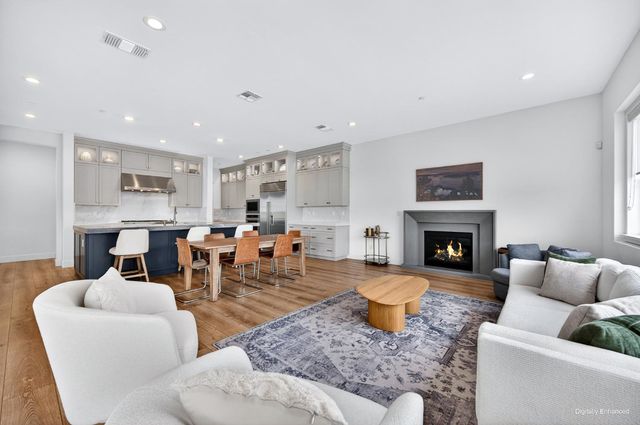 4068 Whitney Vista Lane, Rocklin, CA 95677