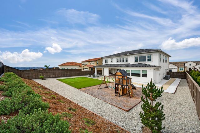 4068 Whitney Vista Lane, Rocklin, CA 95677