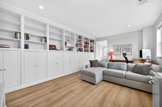 4068 Whitney Vista Lane, Rocklin, CA 95677