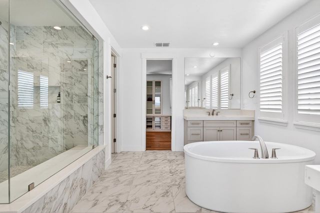 4068 Whitney Vista Lane, Rocklin, CA 95677