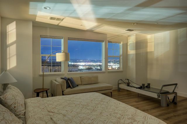 4068 Whitney Vista Lane, Rocklin, CA 95677