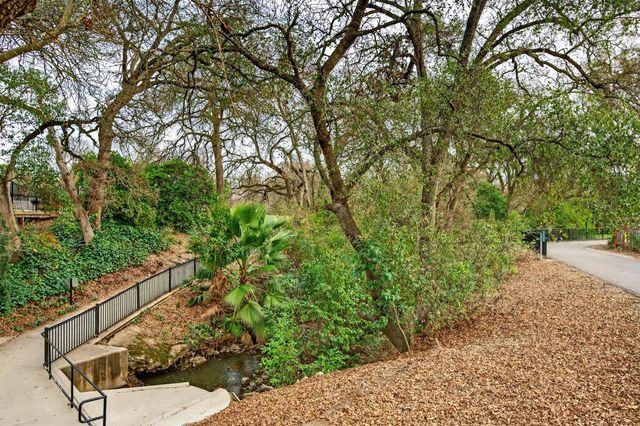 4068 Whitney Vista Lane, Rocklin, CA 95677