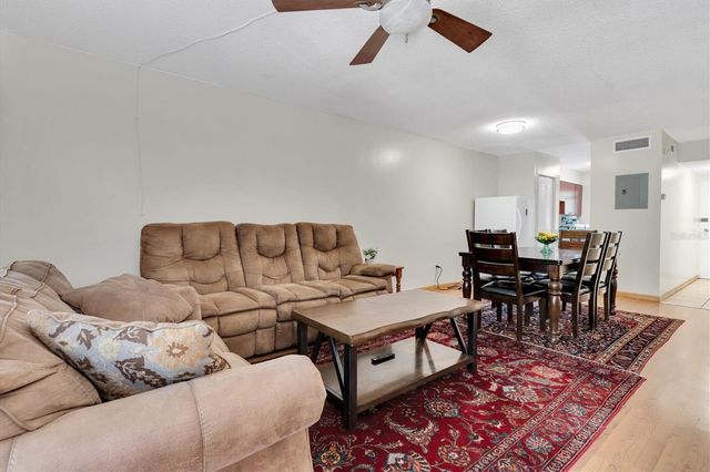 7505 PITCH PINE CIRCLE 122, Tampa, FL 33617