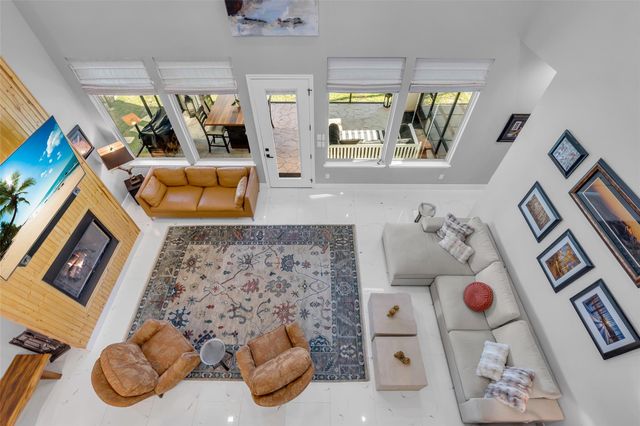 225 Blue Hill Drive, Montgomery, TX 77356