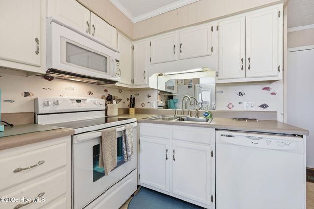 2008 E Ft Macon Road I 13, Atlantic Beach, NC 28512