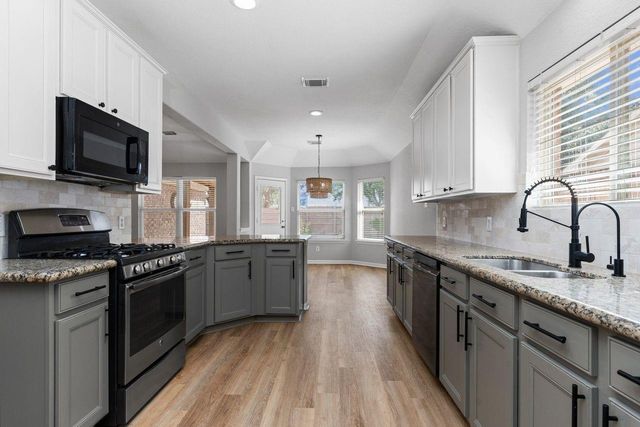 7207 Palmito Ranch Drive, Richmond, TX 77406