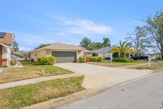 1563 WICKLOW DRIVE, Palm Harbor, FL 34684